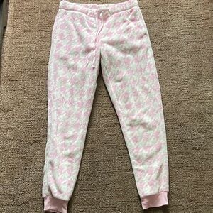 Cozy Pink and White lounge Pants ($ only with bundling)